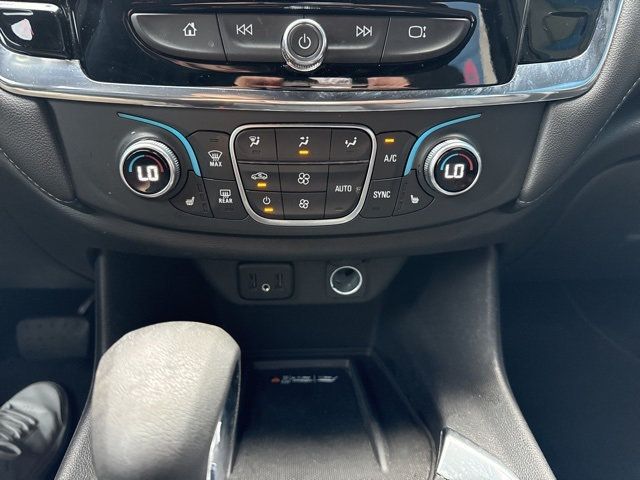 2022 Chevrolet Traverse FWD 4dr LT Cloth w/1LT - 22936685 - 16