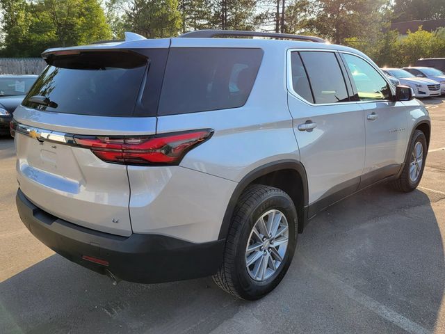 2022 Chevrolet Traverse LT Sport Utility 4D - 22538440 - 14