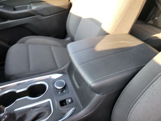 2022 Chevrolet Traverse LT Sport Utility 4D - 22538440 - 24