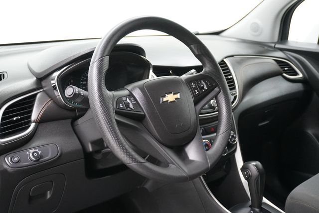 2022 Chevrolet Trax FWD 4dr LS - 22903566 - 7