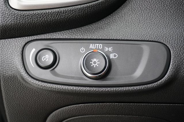 2022 Chevrolet Trax FWD 4dr LT - 22906810 - 17