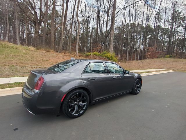 2022 Chrysler 300 300S RWD - 22803463 - 4