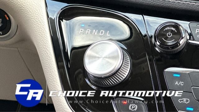2022 Chrysler Pacifica Hybrid Touring L FWD - 22384975 - 24