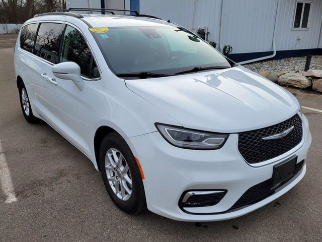 2022 Chrysler Pacifica Touring L Van 4D - 22924044 - 12