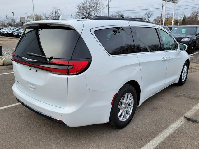 2022 Chrysler Pacifica Touring L Van 4D - 22924044 - 14