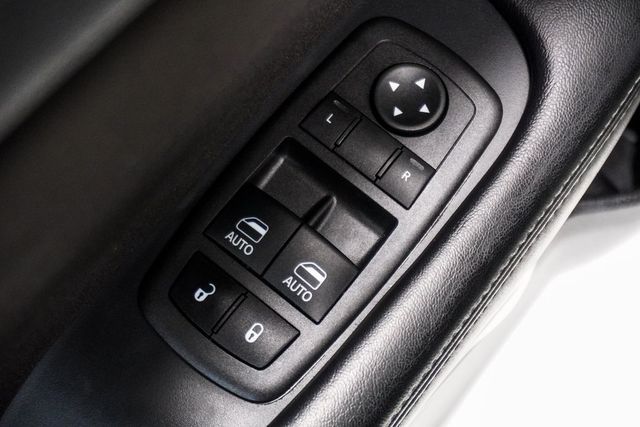 2022 Dodge Challenger R/T RWD - 22934514 - 17