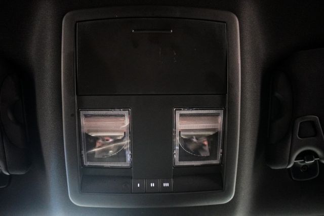 2022 Dodge Challenger R/T RWD - 22934514 - 24