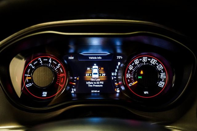 2022 Dodge Challenger R/T RWD - 22934514 - 26