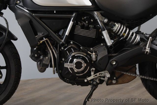2022 Ducati Scrambler Icon Dark In Stock Now! - 22225554 - 15