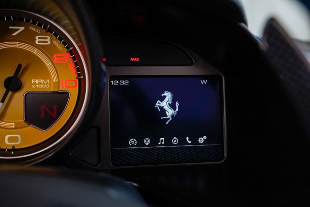 2022 Ferrari 812 GTS Convertible - 22898644 - 71
