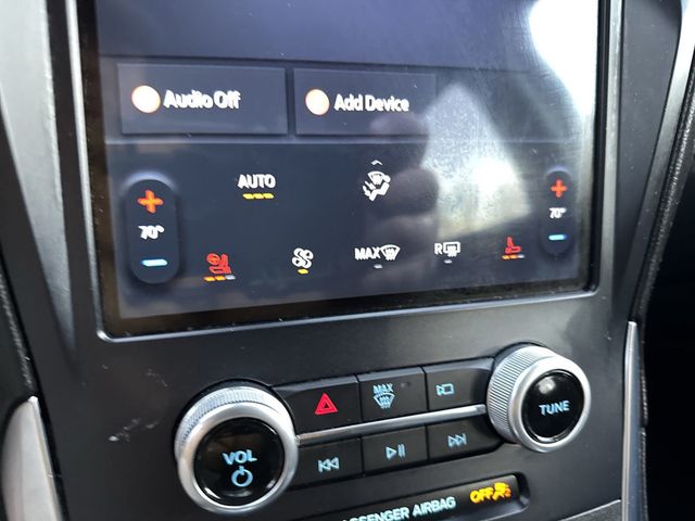 2022 Ford Edge Titanium AWD - 22788033 - 28