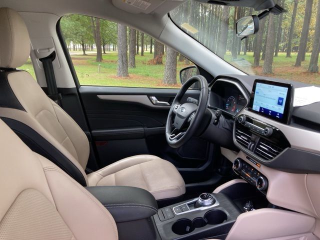 2022 Ford Escape SEL FWD - 22922861 - 22