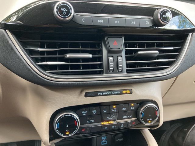 2022 Ford Escape SEL FWD - 22922861 - 30