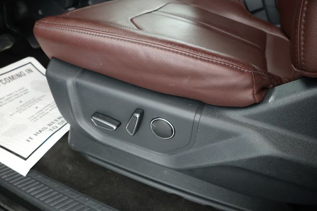 2022 Ford Expedition Max Limited 4x4 with Equipment Group 302A & Seating for Eight - 22930180 - 9