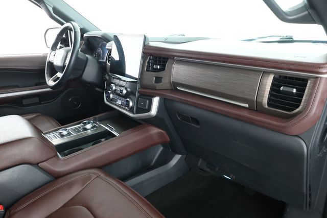 2022 Ford Expedition Max Limited 4x4 with Equipment Group 302A & Seating for Eight - 22930180 - 26