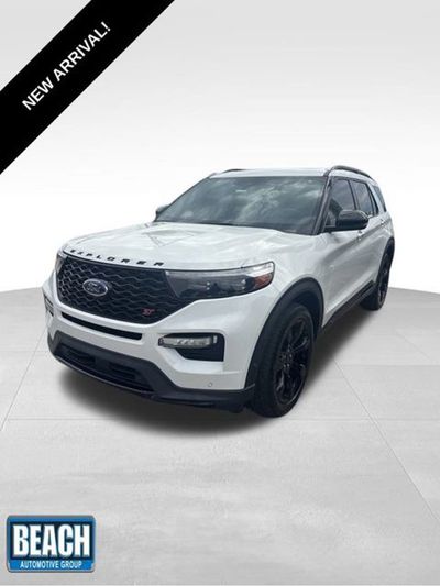 2022 Ford Explorer