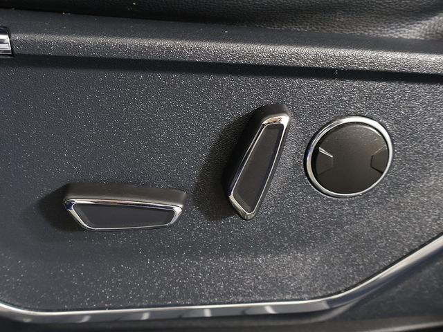 2022 Ford F-150 Lariat - 22911658 - 38