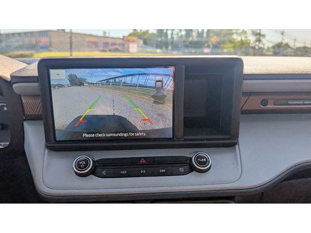 2022 Ford Maverick LARIAT AWD SuperCrew - 22913819 - 28