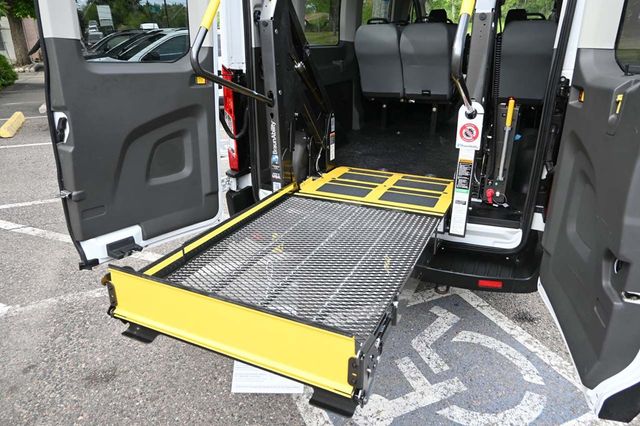 2022 Ford Transit Passenger Wagon T-350 148" Med Roof XL AWD - 22860429 - 21