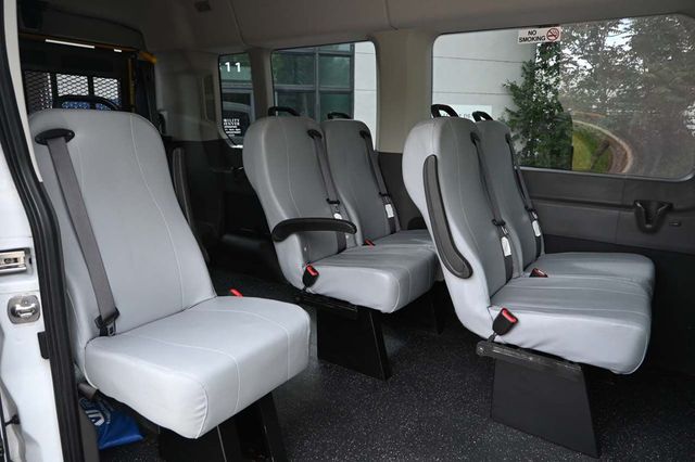 2022 Ford Transit Passenger Wagon T-350 148" Med Roof XL AWD - 22860431 - 17