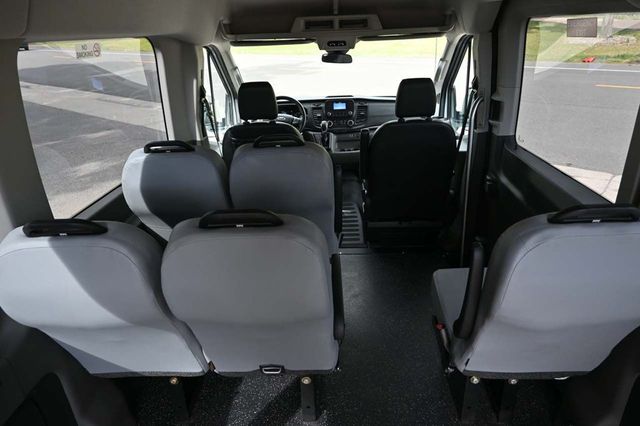 2022 Ford Transit Passenger Wagon T-350 148" Med Roof XL AWD - 22860431 - 24