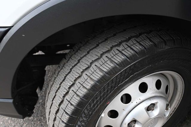 2022 Ford Transit Passenger Wagon T-350 148" Med Roof XL AWD - 22923318 - 10