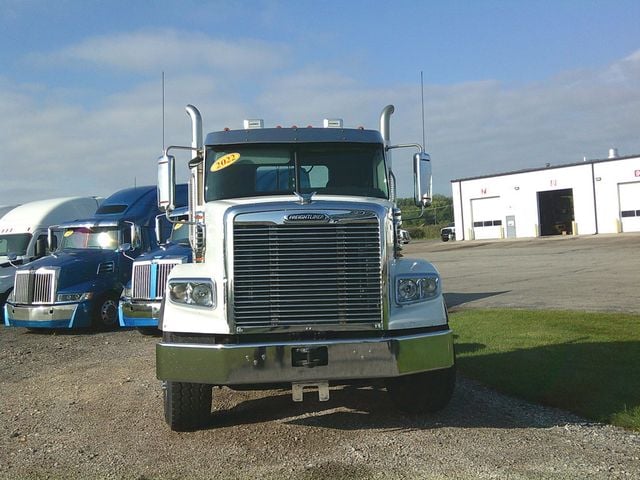 2022 Freightliner 122SD 2022 FREIGHTLINER 122 SD MICHIGAN SPECIAL - 22867533 - 1