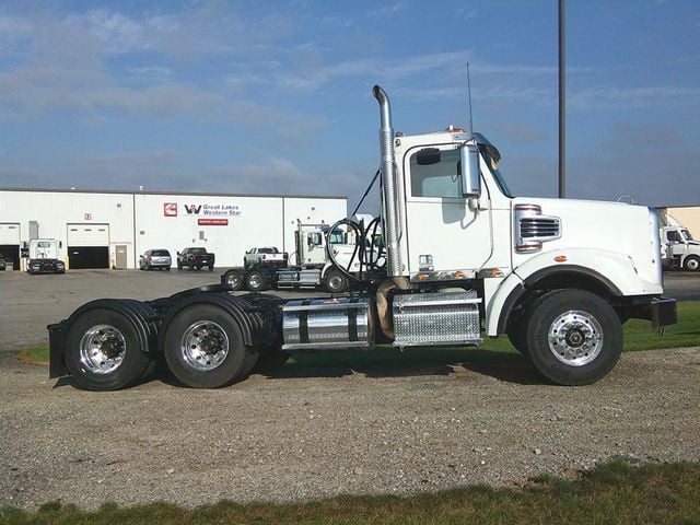 2022 Freightliner 122SD 2022 FREIGHTLINER 122 SD MICHIGAN SPECIAL - 22867533 - 3