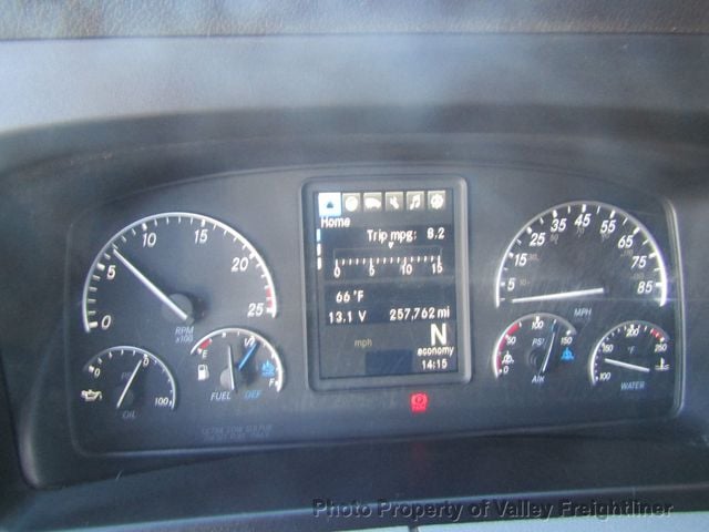 2022 Freightliner Cascadia 126  - 22928734 - 11
