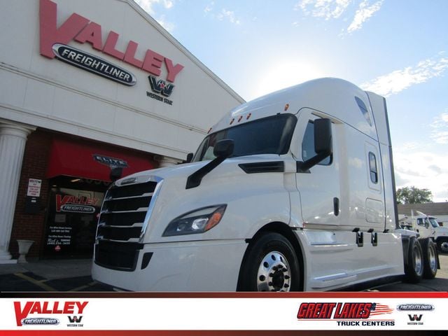 2022 Freightliner Cascadia 126  - 22928798 - 0