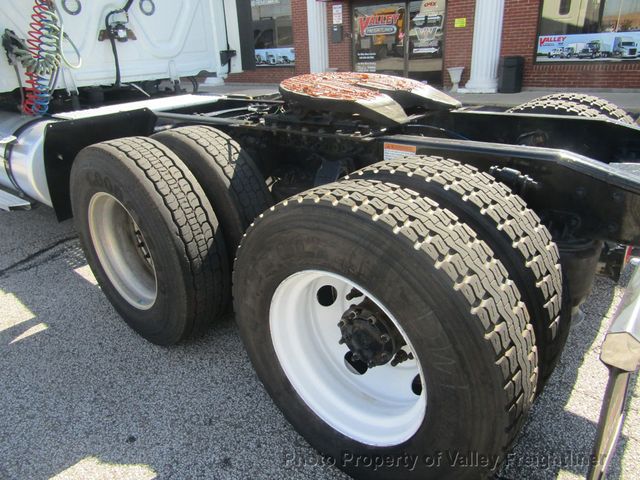2022 Freightliner Cascadia 126  - 22929406 - 21
