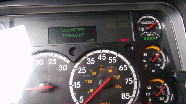2022 Freightliner M2106 UNDER CDL BOX TRUCK - 22114796 - 8