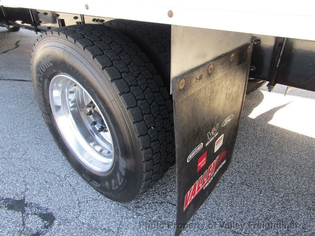 2022 Freightliner M2 106  - 22902395 - 10
