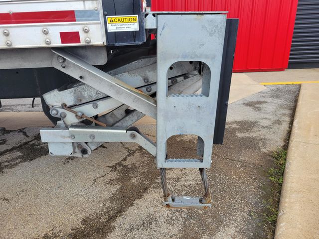 2022 Freightliner M2-106 26' Box Truck - 22411251 - 13