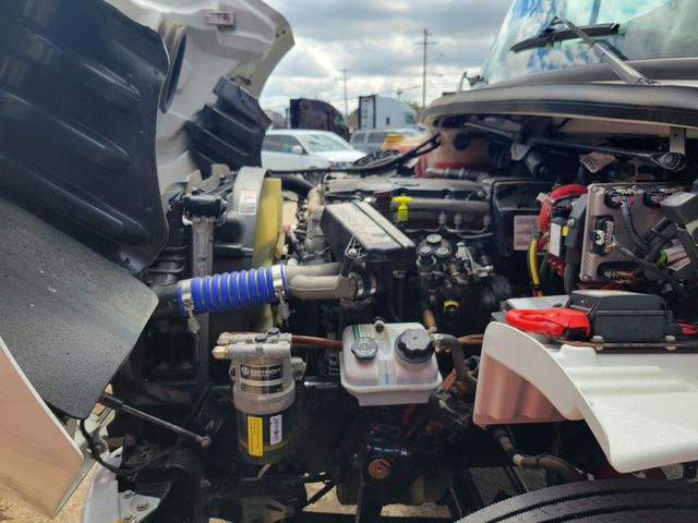 2022 Freightliner M2-106 26' Box Truck - 22411251 - 20