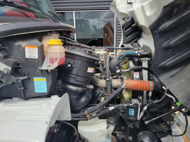 2022 Freightliner M2-106 26' Box Truck - 22411251 - 21