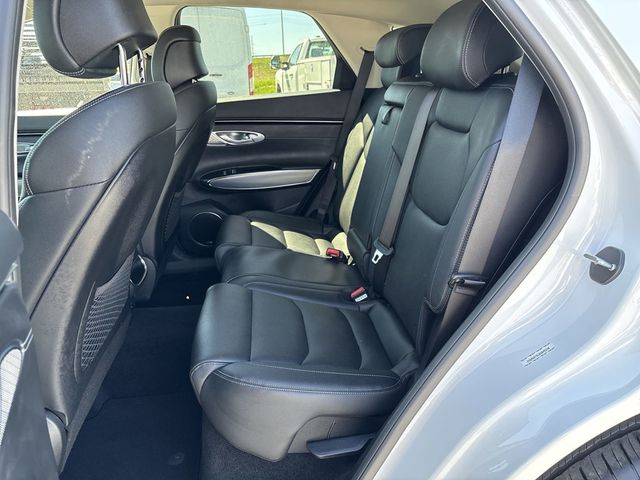 2022 Genesis GV70 2.5T AWD - 22802667 - 16