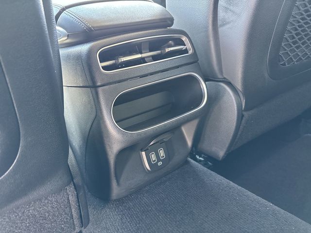 2022 Genesis GV70 2.5T AWD - 22802667 - 17