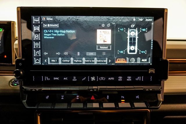 2022 GMC HUMMER EV e4WD Crew Cab Edition 1 - 22858192 - 38