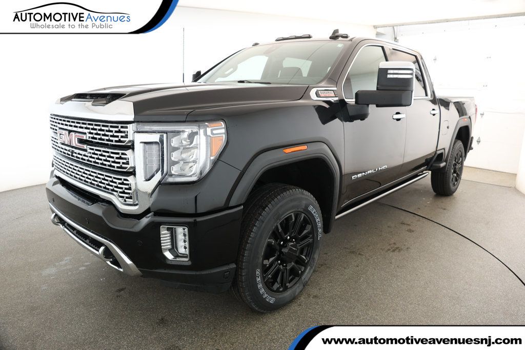 2022 GMC Sierra 2500HD 4WD Crew Cab 159'' Denali Black Diamond Edition w/ Turbo-Diesel - 22929334 | Video 1