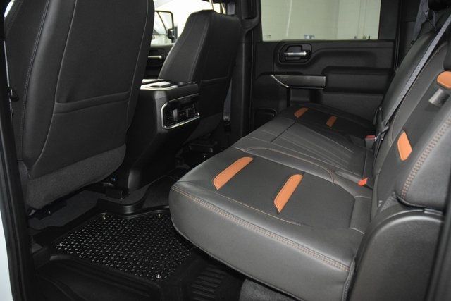 2022 GMC Sierra 3500HD AT4 - 22922145 - 39
