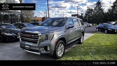 2022 GMC Yukon SLT's photo