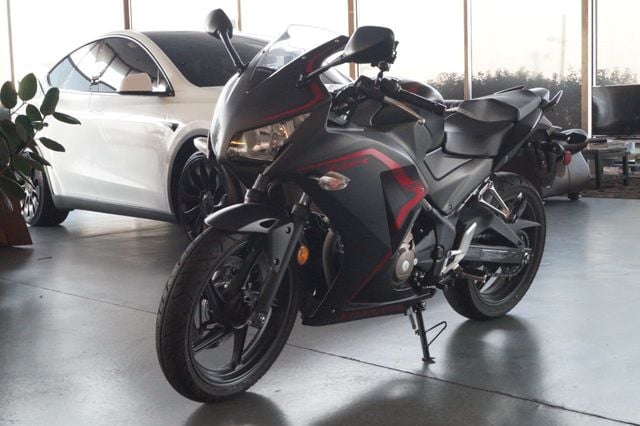 2022 Honda CBR300RA 2022 HONDA CBR300RA SPORT MOTORCYCLE LOW MILES 615-730-9991 - 21865524 - 0