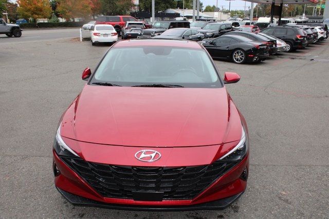 2022 Hyundai Elantra Limited IVT - 22929769 - 9