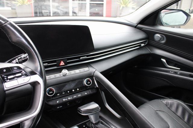 2022 Hyundai Elantra Limited IVT - 22929769 - 18