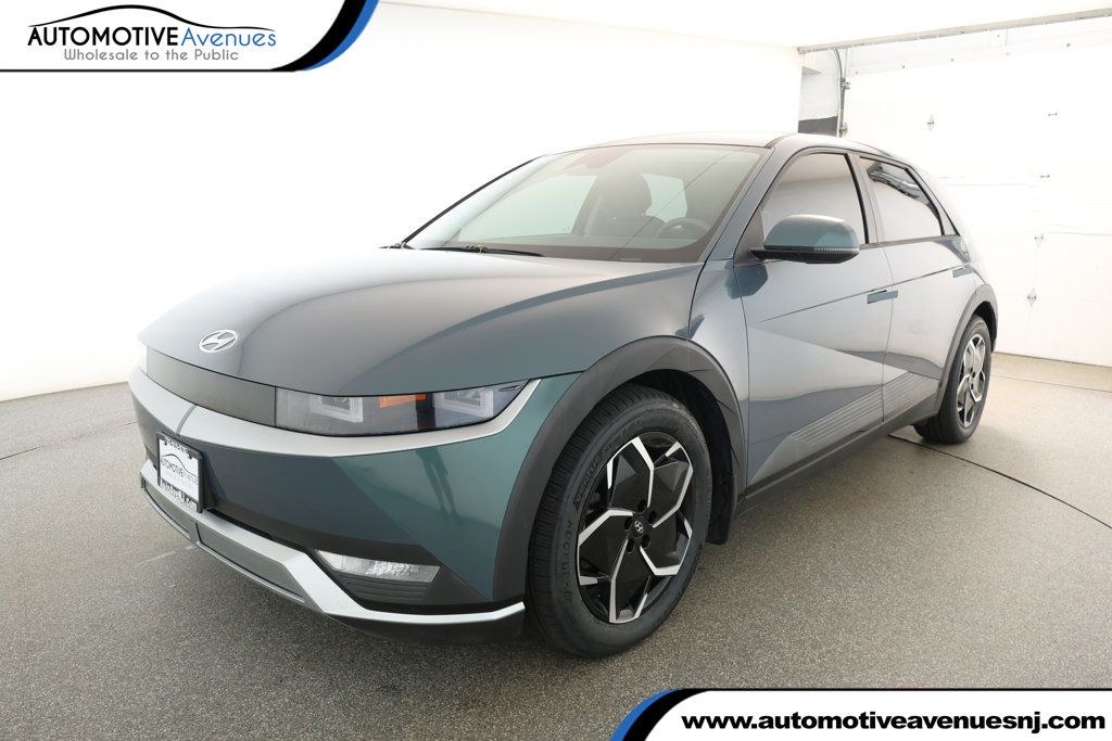 2022 Hyundai IONIQ 5 SE AWD - 22925159 | Video 1