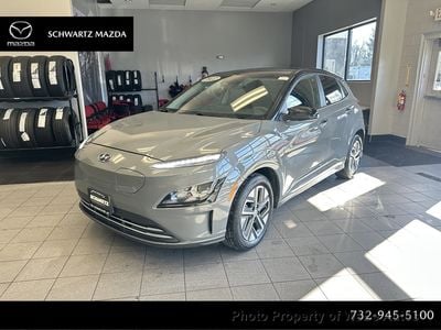 2022 Hyundai Kona EV SEL