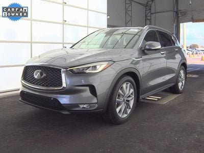 2022 INFINITI QX50 Essential's photo