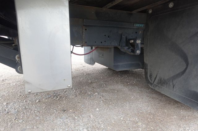 2022 Isuzu NPR HD (18ft Box with Lift Gate) - 22935971 - 14