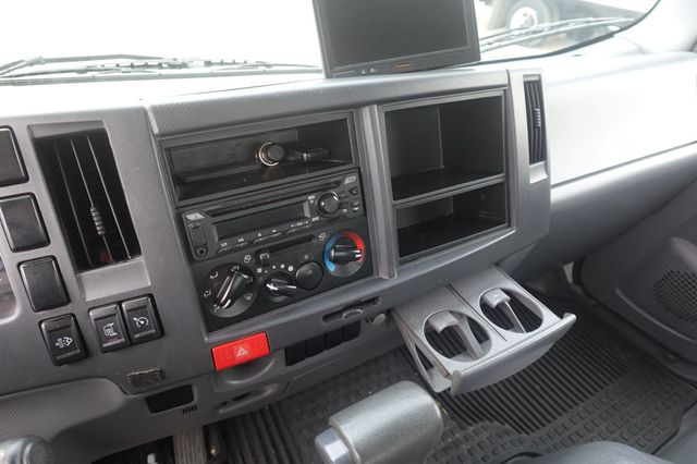 2022 Isuzu NPR HD (18ft Box with Lift Gate) - 22935971 - 41